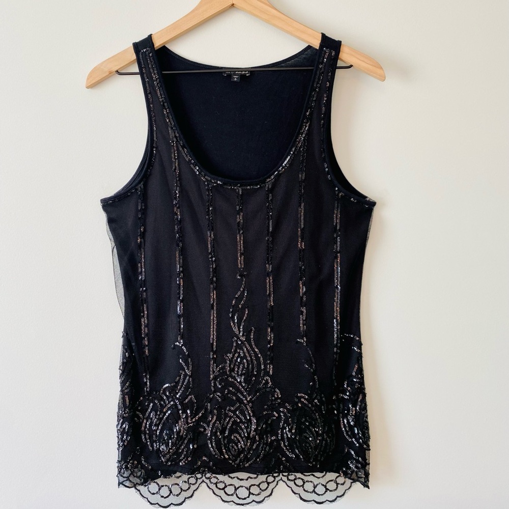 EXPRESS SHEER & SEQUIN OVERLAY TANK. SIZE SMALL. BLACK.